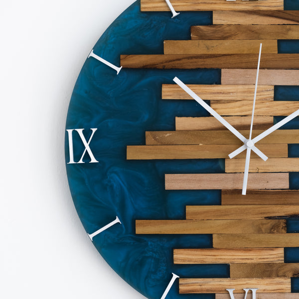 Resin Epoxy and Wood Blue wall clock 40cm Diameter, 2.5cm thickness. HandMade for parashuteHome.