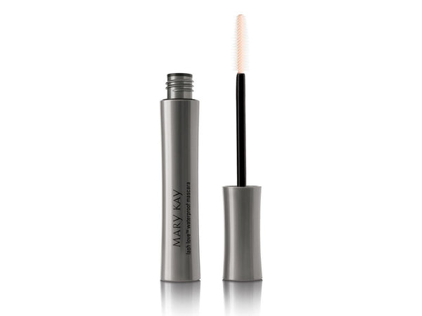 Lash Love® Waterproof Mascara black, By Mary Kay.